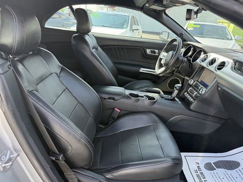 Used 2020 Ford Mustang Premium RWD image 10