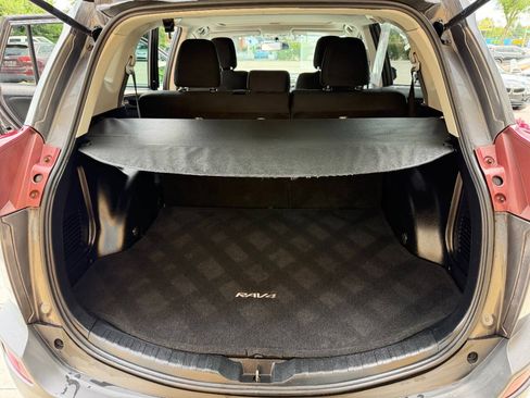 Used 2013 Toyota RAV4 XLE AWD/4WD image 23