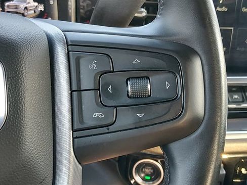 Used 2025 GMC Sierra 1500 SLT AWD/4WD image 21