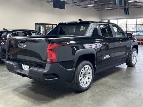 New 2026 Chevrolet Silverado EV W/T w/ LPO, Custom Package image 4