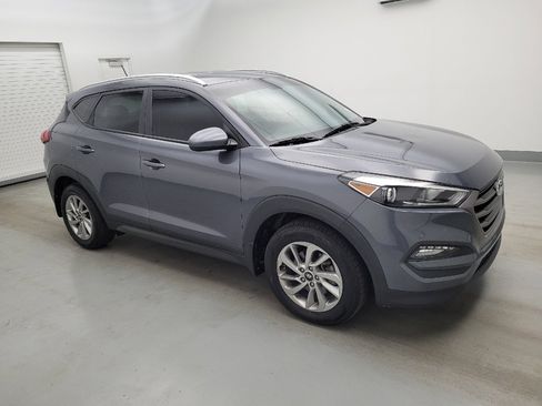 Used 2016 Hyundai Tucson SE w/ Option Group 02 AWD/4WD image 11