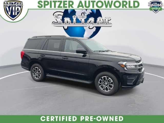 Used 2024 Ford Expedition XLT AWD/4WD image 2