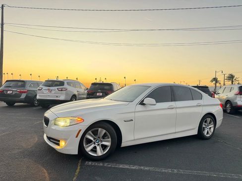 Used 2013 BMW 528i Sedan image 2