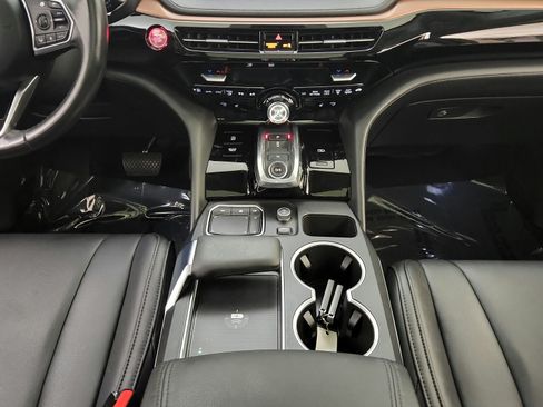 Used 2022 Acura MDX FWD image 24