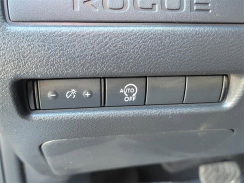 Certified 2024 Nissan Rogue S image 30