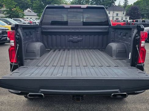 Certified 2024 Chevrolet Silverado 1500 LT Trail Boss w/ LT Trail Boss Premium Package AWD/4WD image 11