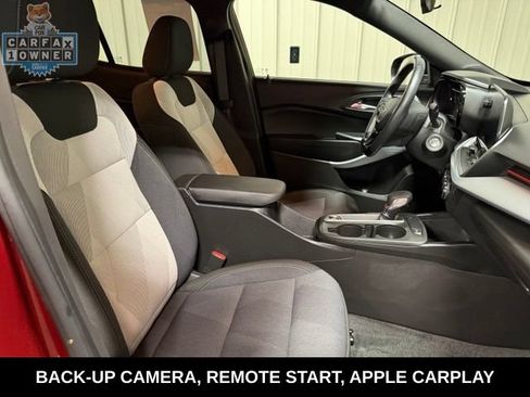 Used 2025 Chevrolet Trax RS w/ Driver Confidence Package FWD image 26