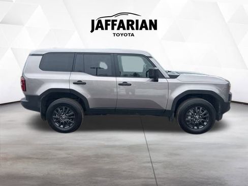 Used 2024 Toyota Land Cruiser 1958 image 2