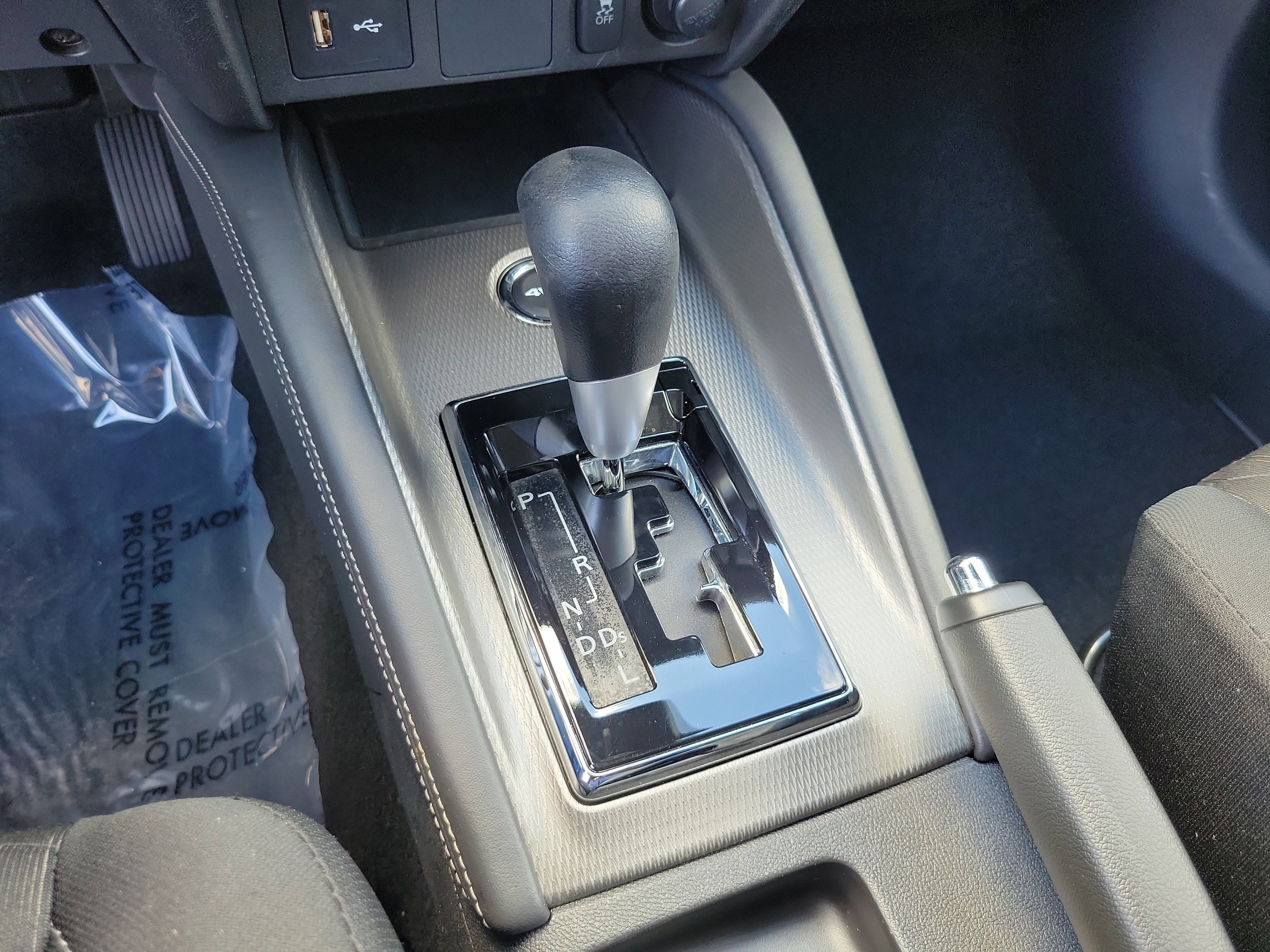 Used 2025 Mitsubishi Outlander Sport ES AWD/4WD image 25