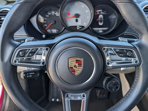 Used 2024 Porsche 718 Boxster S image 21