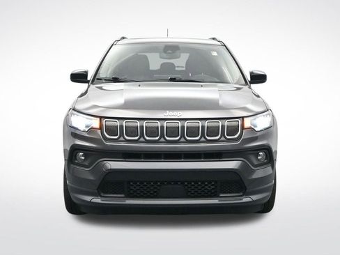 Used 2022 Jeep Compass Latitude w/ Sun and Sound Group image 2