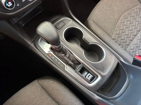 Used 2024 Chevrolet Equinox LT FWD image 25