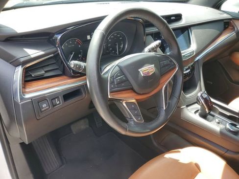 Certified 2023 Cadillac XT5 Premium Luxury FWD image 20