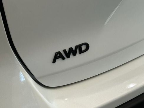 Certified 2025 INFINITI QX50 Sport AWD/4WD image 9