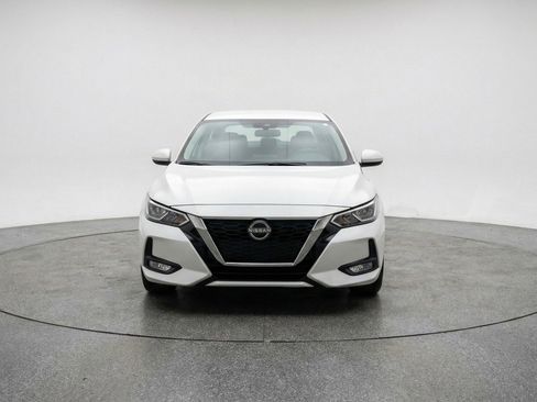 Used 2025 Nissan Sentra SV FWD image 2
