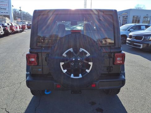 Used 2025 Jeep Wrangler Unlimited Rubicon 4xe w/ Safety Group image 5