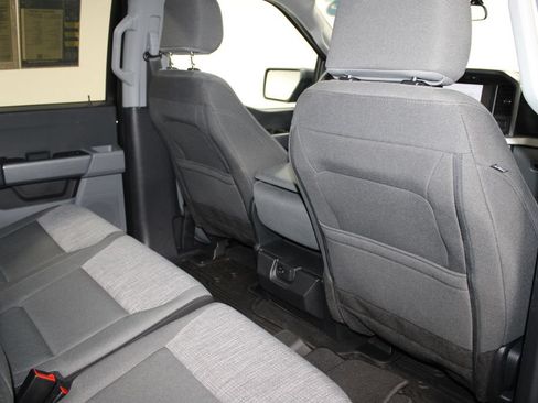 Used 2023 Ford F150 XLT AWD/4WD image 32