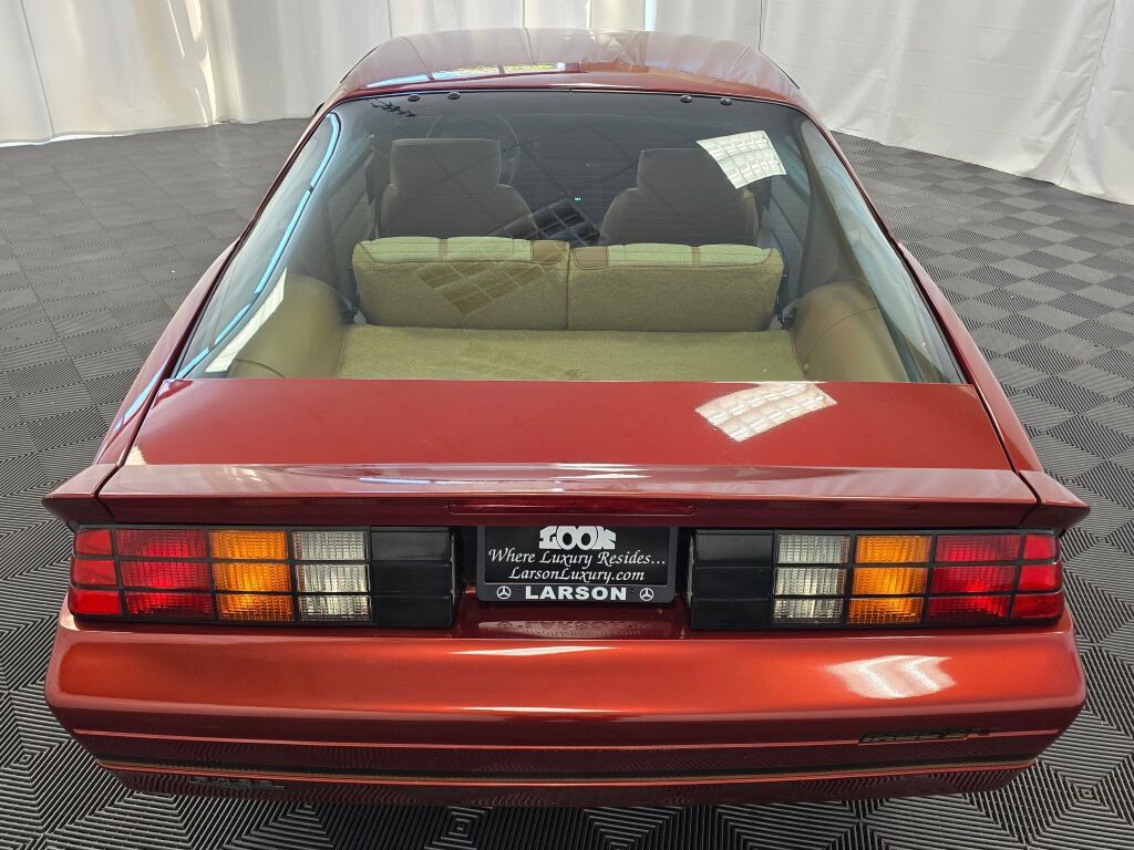Used 1988 Chevrolet Camaro IROC-Z RWD image 13