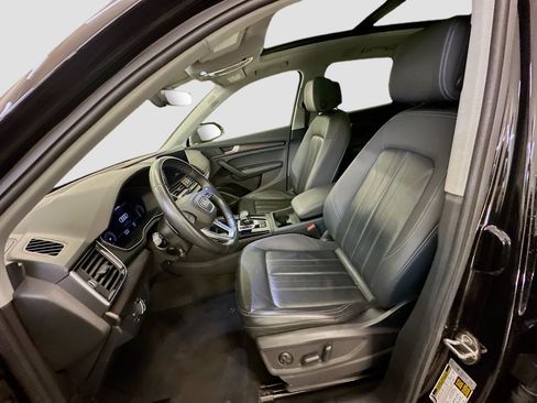 Used 2023 Audi Q5 2.0T Premium Plus w/ Premium Plus Package AWD/4WD image 13