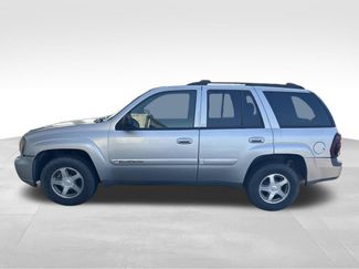 Used 2004 Chevrolet TrailBlazer LT AWD/4WD video 2