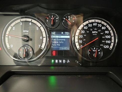 Used 2010 Dodge Ram 1500 Truck Sport RWD image 12