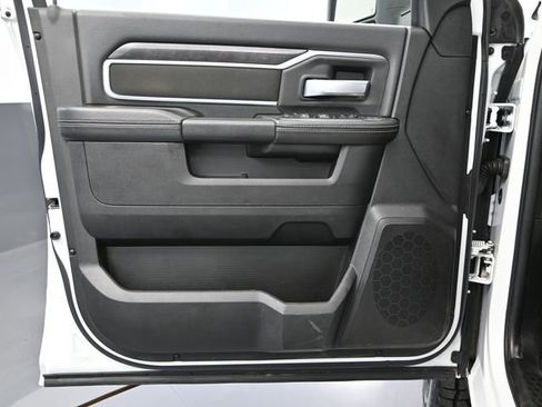 Used 2024 RAM 2500 Big Horn image 22