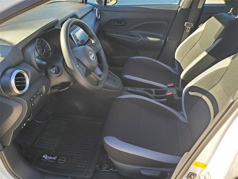 Certified 2025 Nissan Versa S w/ Trunk Package image 4