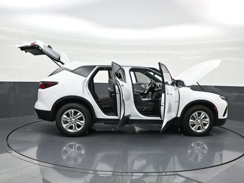 Used 2022 Chevrolet Blazer LT image 32