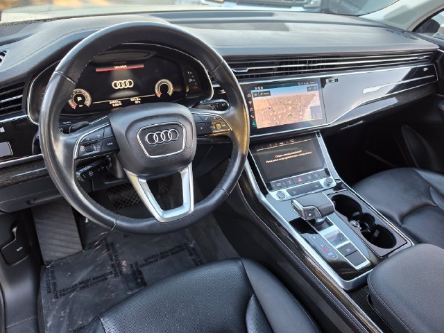 Used 2023 Audi Q7 3.0T Premium Plus w/ Premium Plus Package AWD/4WD image 11