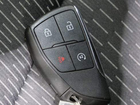 Used 2025 Chevrolet Equinox LT image 27