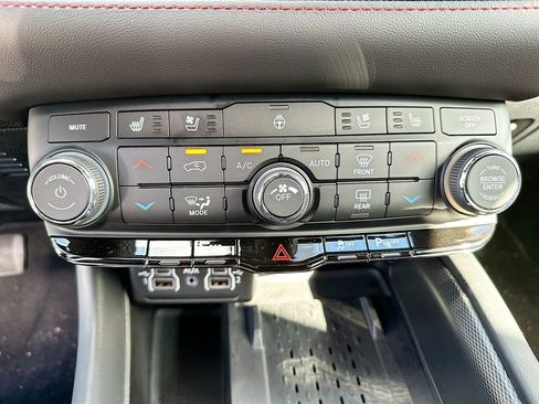 New 2025 Dodge Durango R/T image 17