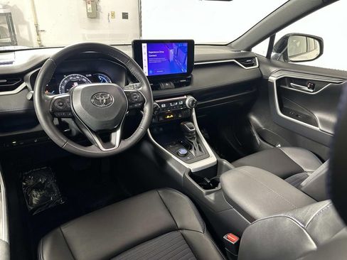 Used 2024 Toyota RAV4 XSE image 5