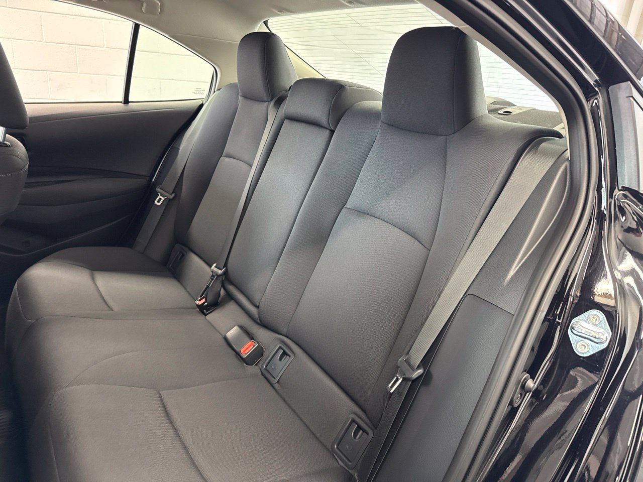 Used 2026 Toyota Corolla LE FWD image 37