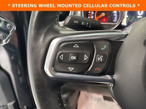 Used 2018 Jeep Wrangler Unlimited Sahara image 17