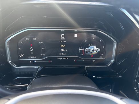 Used 2022 GMC Sierra 1500 Elevation image 13