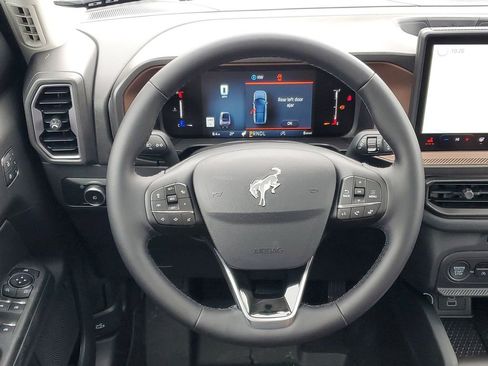 New 2026 Ford Bronco Sport Outer Banks w/ Outer Banks Tech Package+ AWD/4WD image 29