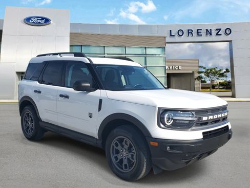 Used 2024 Ford Bronco Sport Big Bend w/ Convenience Package image 3
