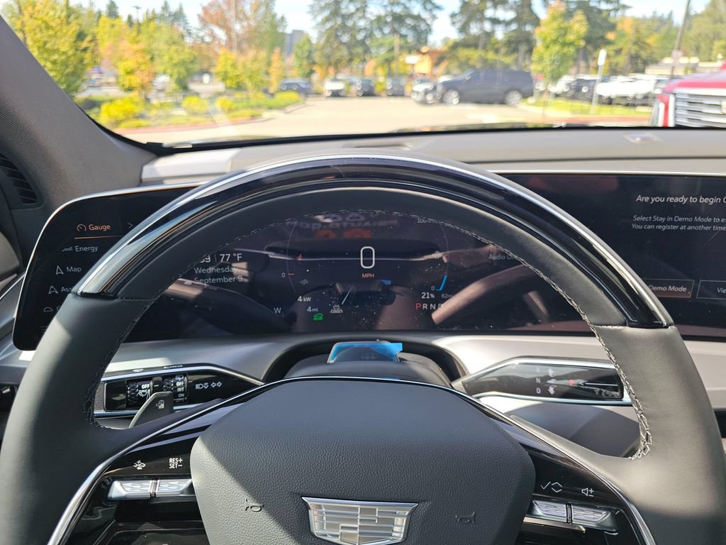 New 2027 Cadillac Vistiq Luxury AWD/4WD image 28