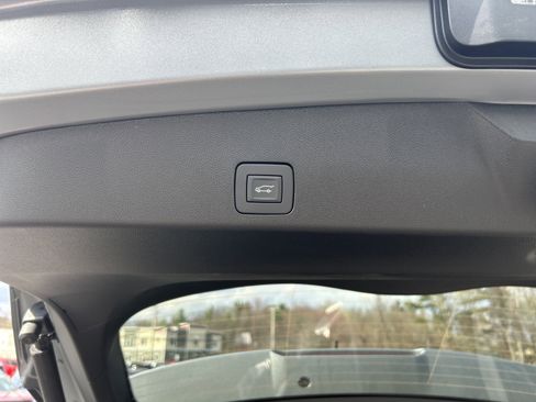 New 2026 Buick Encore GX Preferred w/ Comfort Package AWD/4WD image 8