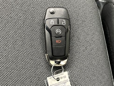 New 2025 Ford F250 XL w/ XL Chrome Package AWD/4WD image 20