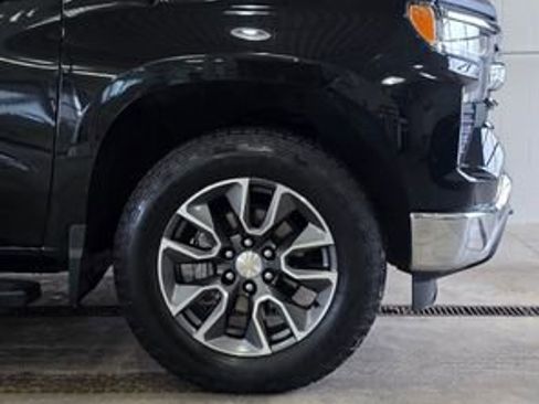 Used 2024 Chevrolet Silverado 1500 LT w/ All Star Edition Plus image 30