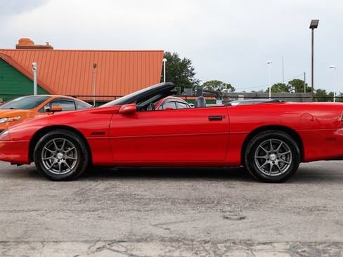 Used 1996 Chevrolet Camaro Z28 RWD image 4