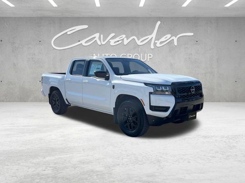 New 2026 Nissan Frontier SV image 2