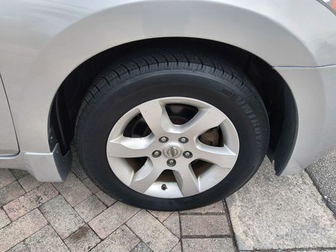 Used 2009 Nissan Altima 2.5 SL w/ SL Pkg FWD image 51