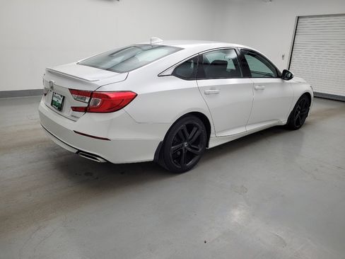 Used 2020 Honda Accord Sport image 10