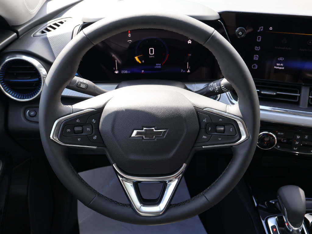 New 2026 Chevrolet Trax LT w/ Driver Confidence Package FWD image 14