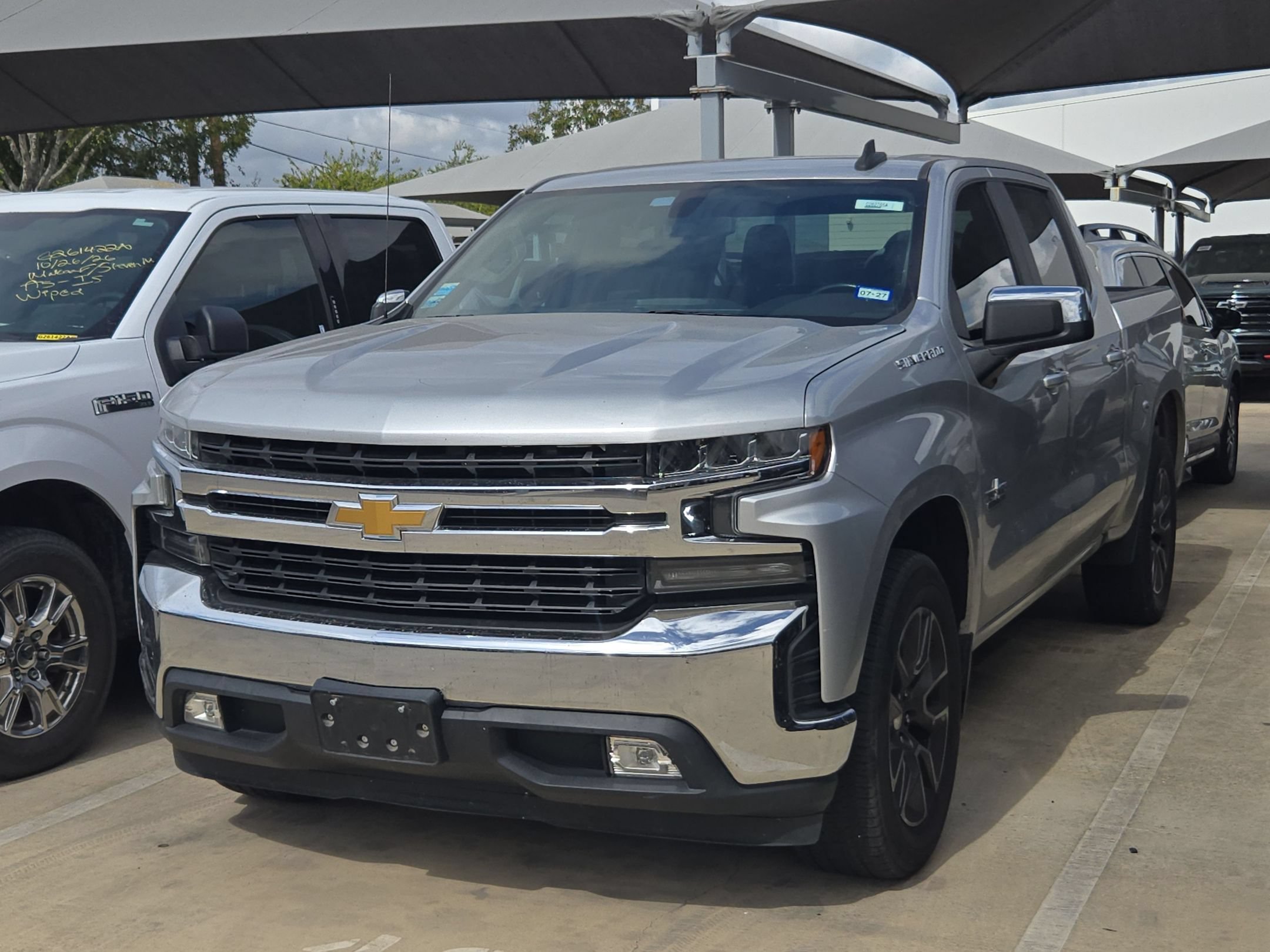Used 2021 Chevrolet Silverado 1500 LT RWD image 3