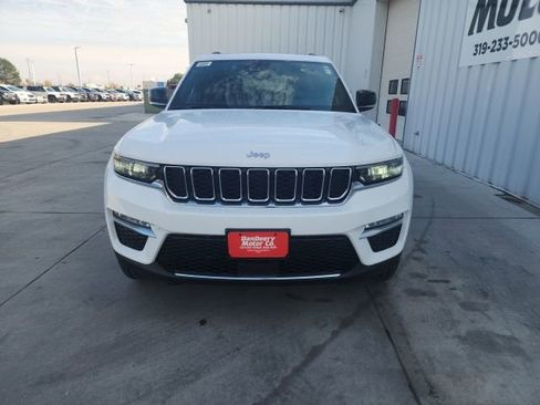 New 2025 Jeep Grand Cherokee Limited image 8