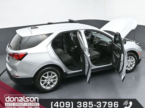 Used 2022 Chevrolet Equinox LT image 25