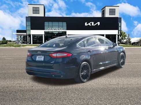 Used 2016 Ford Fusion SE w/ Equipment Group 202A image 5